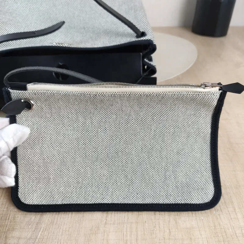 Hermès Crossbody Bag Herbag 31 Black · White Canvas Medium 30.5 × 11 × 25.5 cm u — detail view 10 of 14