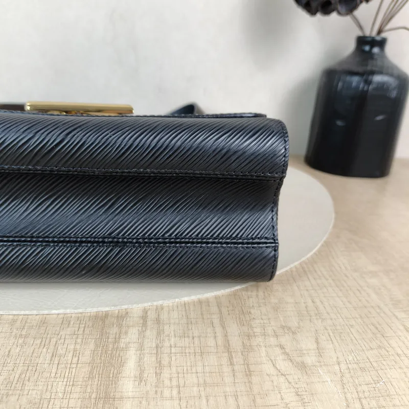 Louis Vuitton Crossbody Bag Twist Black Epi Embossed Calfskin Medium 23 × 9.5 × 17 cm — detail view 5 of 13
