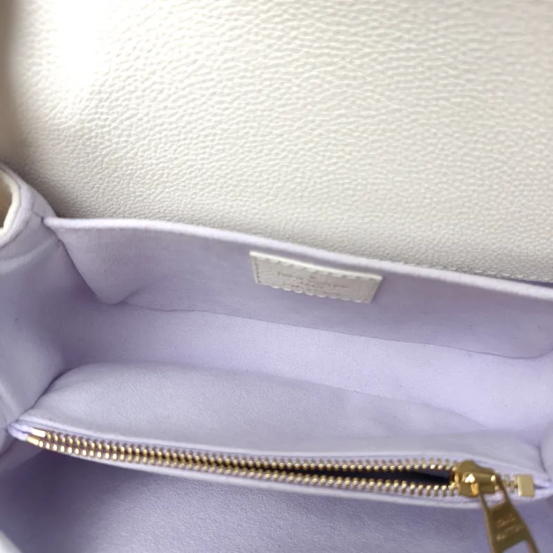 Louis Vuitton Crossbody Bag Pochette Métis East West White · Monogram Empreinte Embossed Calfskin Small 21.5 × 6 × 13.5 cm — detail view 1 of 14