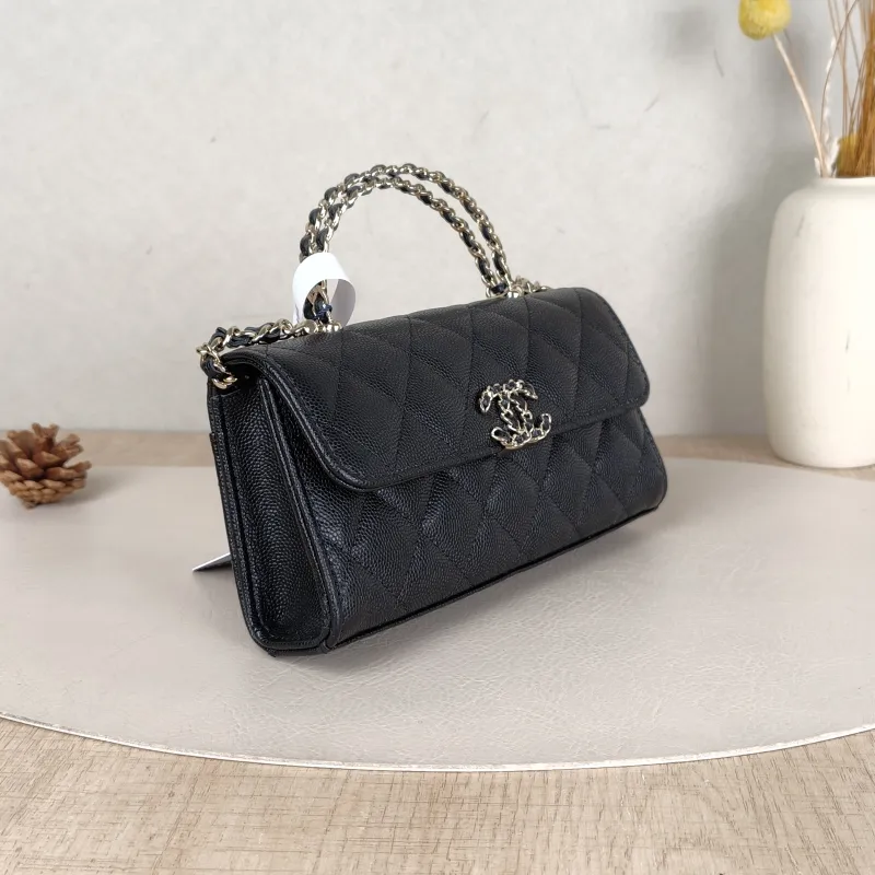 Chanel Crossbody Bag kelly Black Grained Calfskin One Size18 × 4.5 × 10 cm — cover view 3 of 6