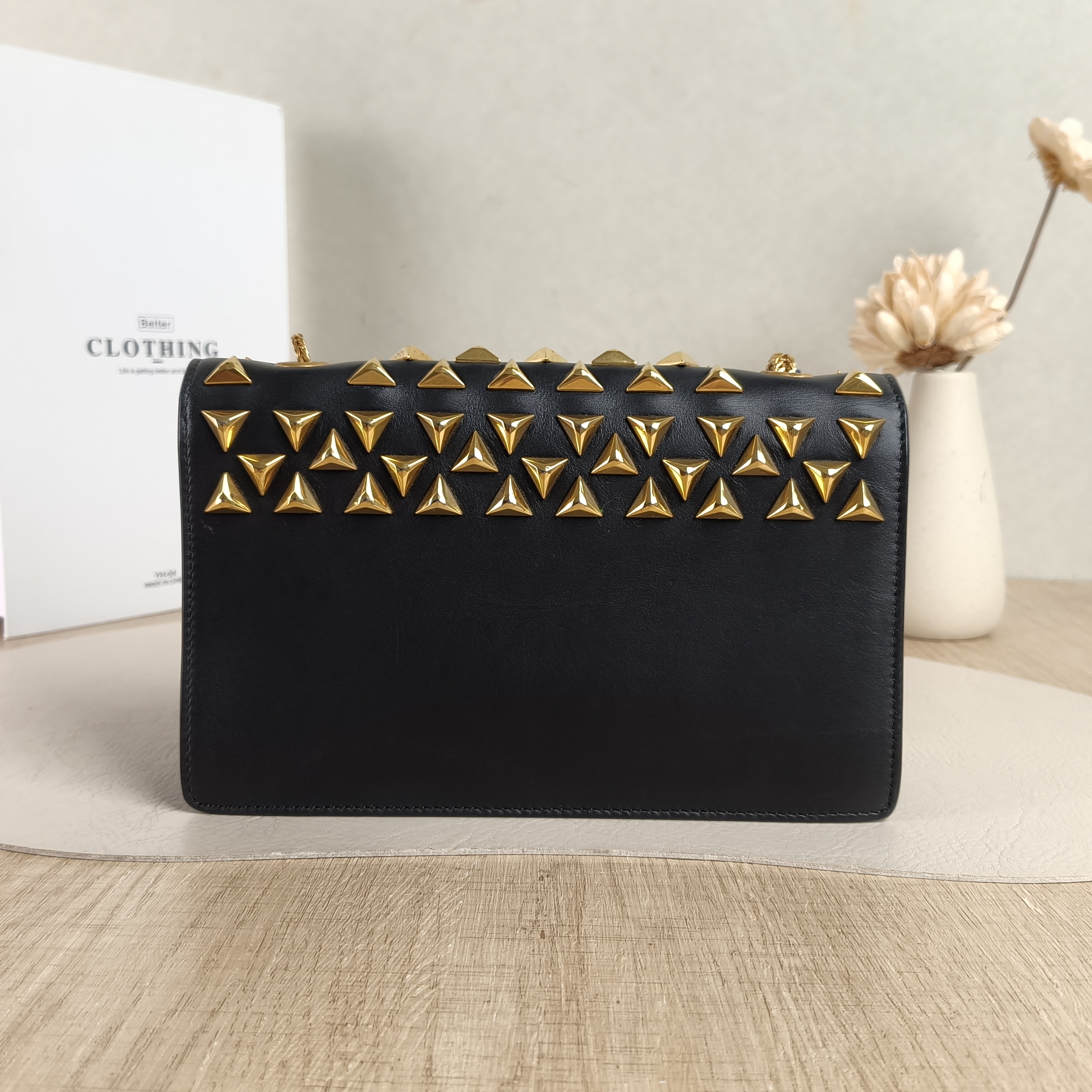 SAINT LAURENT Shoulder Bag Shoulder Bag Black Calfskin One Size21 × 5 × 13 cm — cover view 3 of 5