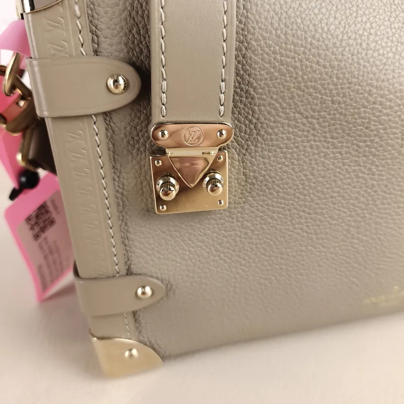 Louis Vuitton Crossbody Bag Side Trunk Box Calfskin Medium 23.5 × 8.5 × 16 cm — detail view 2 of 10