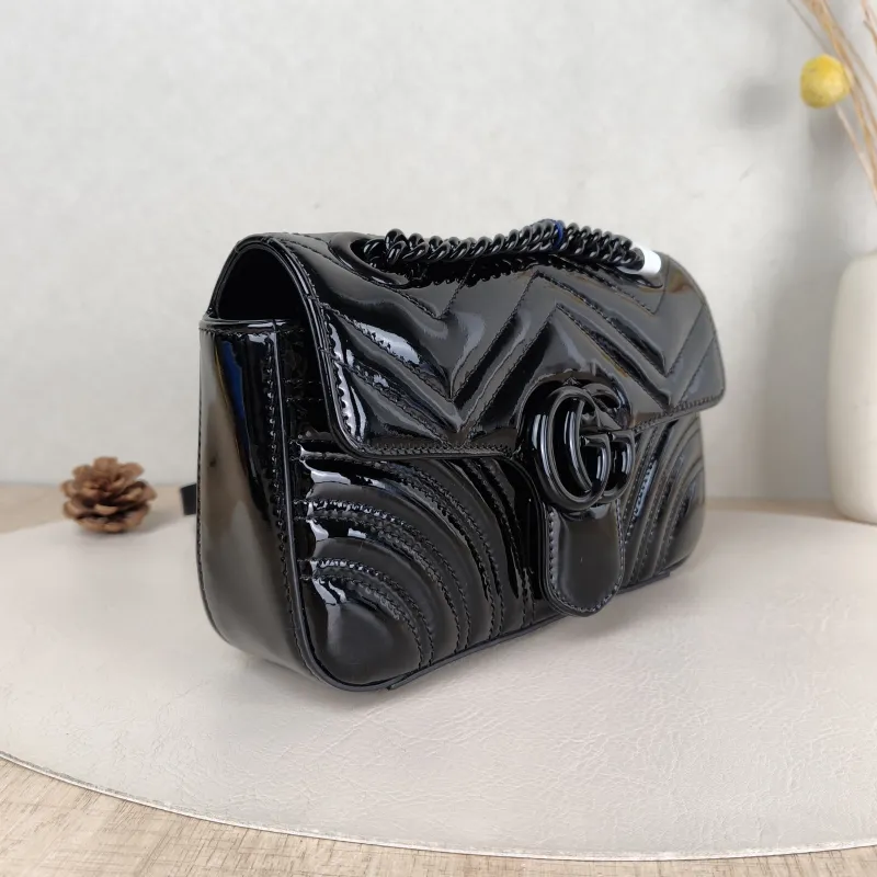 GUCCI Crossbody Bag GG Marmont Small Marmont So Black 22 Black Patent Leather Small 22 × 6 × 13 cm — cover view 4 of 5