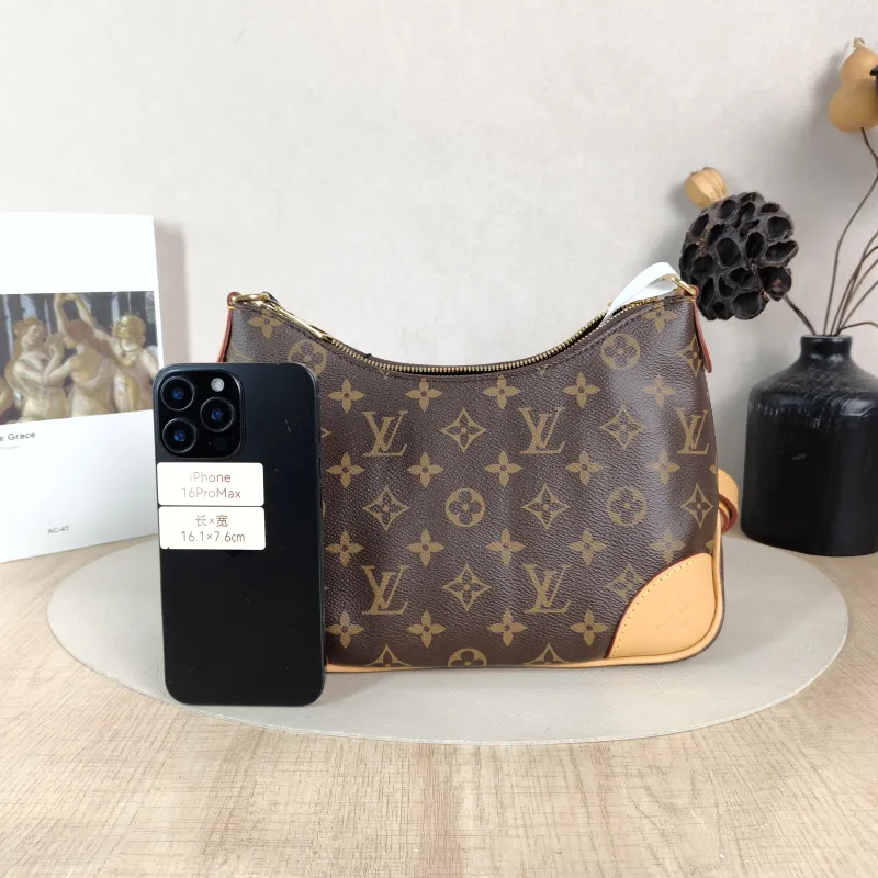 Louis Vuitton Crossbody Bag Boulogne PVC Small 26 × 9.5 × 16 cm — cover view 6 of 6