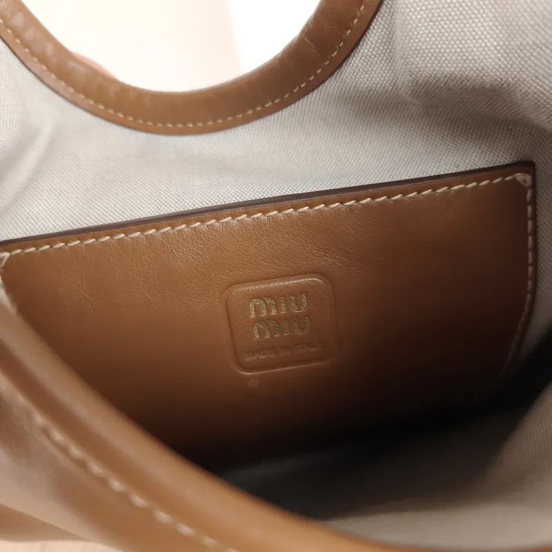 Miumiu Shoulder Bag IVY Tote Shopping Tote CC alfskin Mini 20*24 — detail view 5 of 10