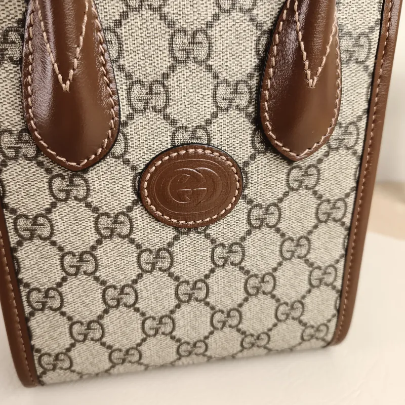 GUCCI Crossbody Bag GG Retro Collection Tote Bag Brown PVC Mini 16 × 7 × 20 cm — detail view 9 of 10