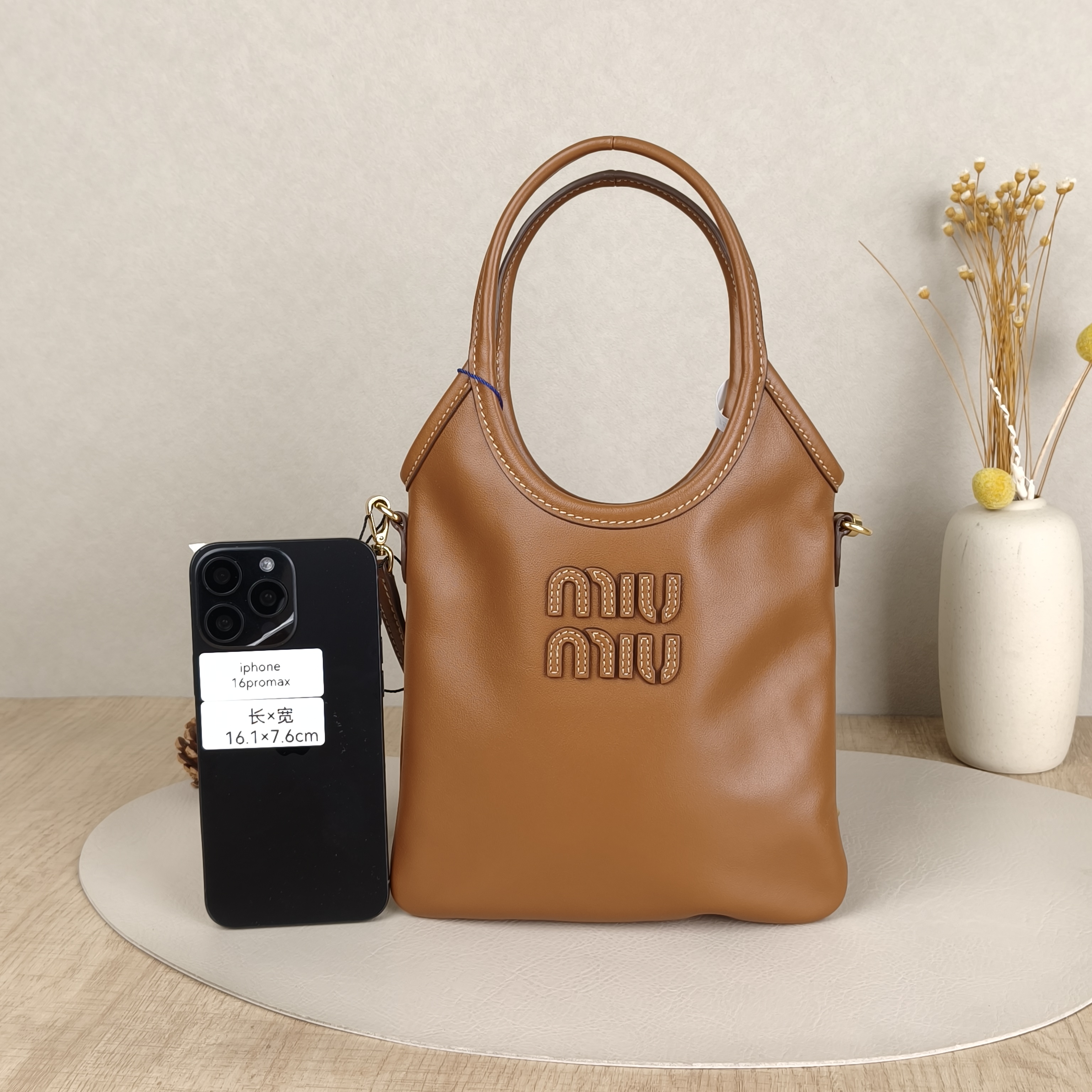 Miumiu Shoulder Bag IVY Tote Shopping Tote CC alfskinmini20*24 — cover view 5 of 9