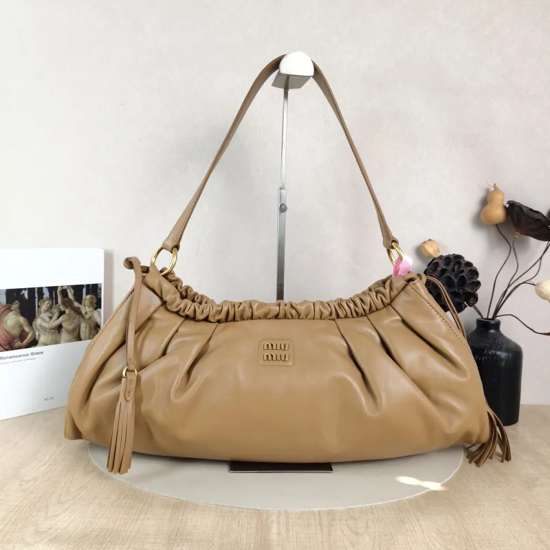 Miumiu Shoulder Bag Joie Shoulder Bag Caramel Lambskin One Size 52 × 10 × 23 cm