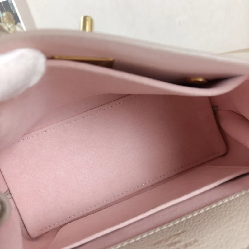 Louis Vuitton Crossbody Bag Lockme Ever Top Handle Bag Calfskin Mini 23 × 10 × 17 cm — detail view 7 of 13