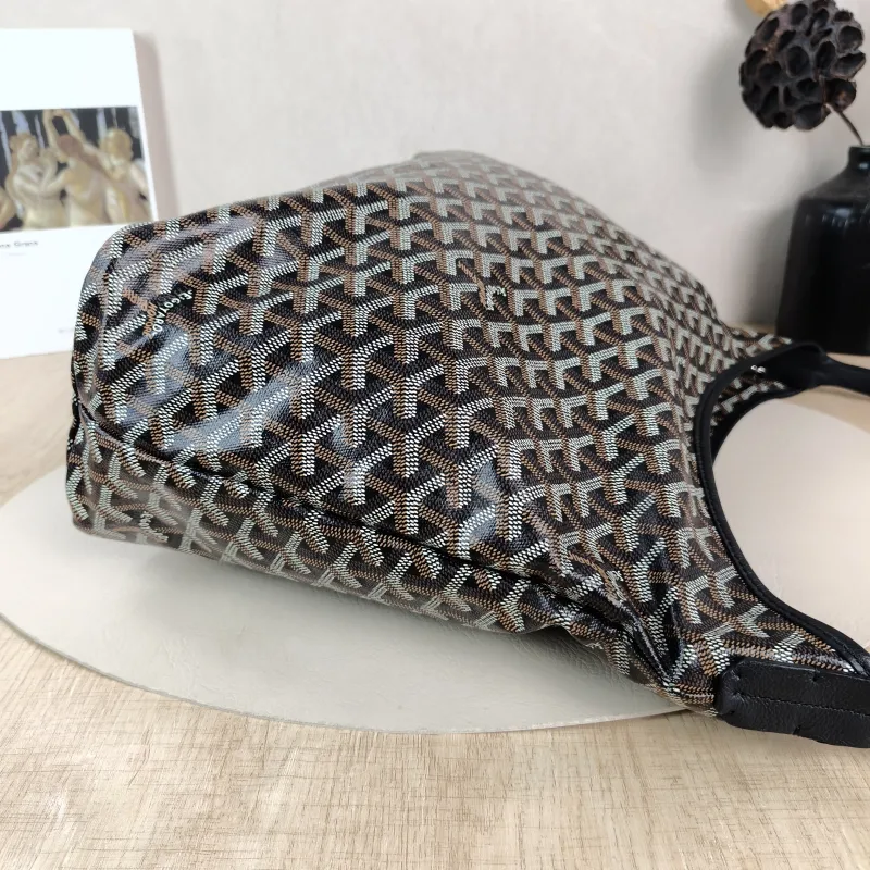GOYARD Shoulder Bag Boheme Hobo​ Black ine Canvas Small 43 × 14 × 27 cm — detail view 1 of 12