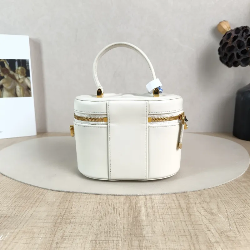 DIOR Crossbody Bag Vanity Cosmetic Bag White Lambskin One Size 16 × 9.5 × 11.5 cm — cover view 5 of 5