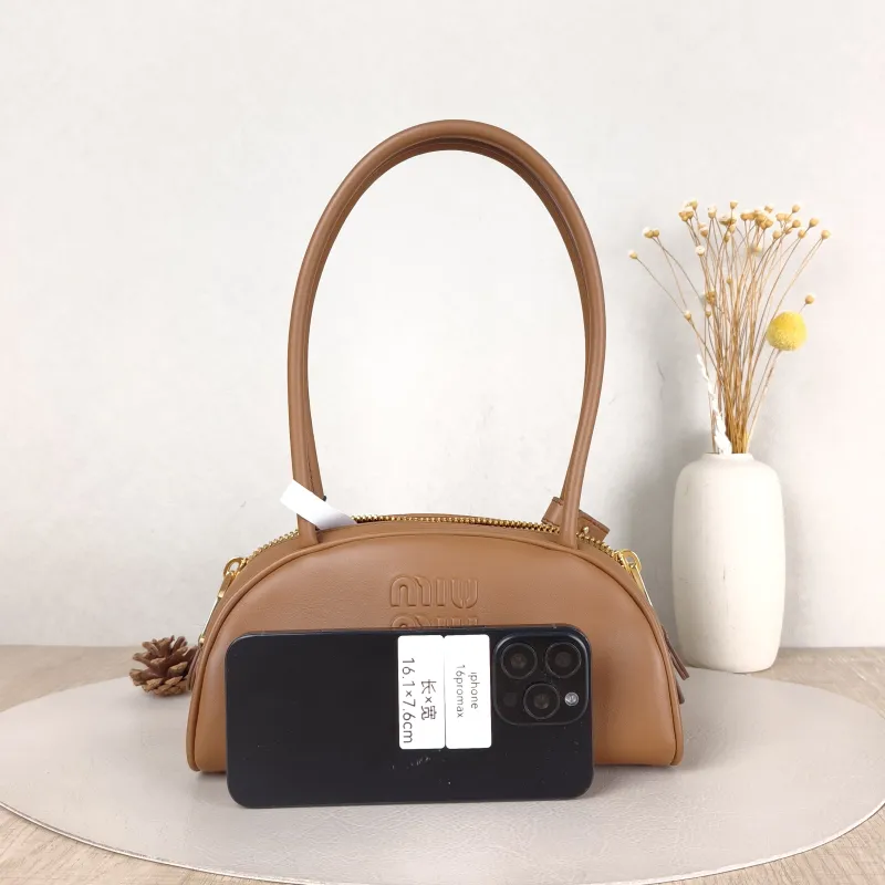 Miumiu Shoulder Bag Beau Brown Calfskin Small 23 × 10 × 11.5 cm — cover view 4 of 5