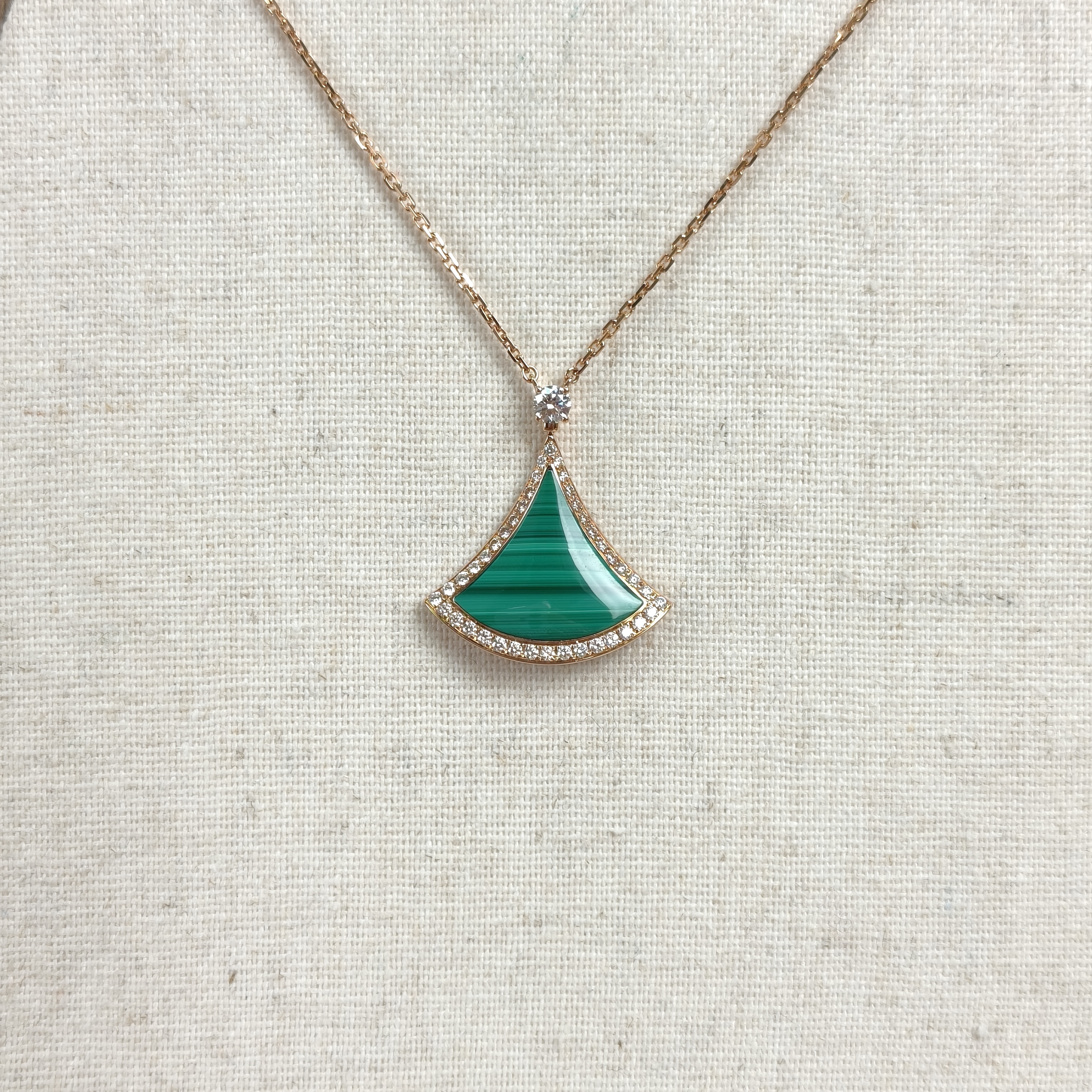 Bvlgari Divas'Dream Pavé Diamond Necklace 18k Rose Gold · Authenticity Card · Box · 42㎝