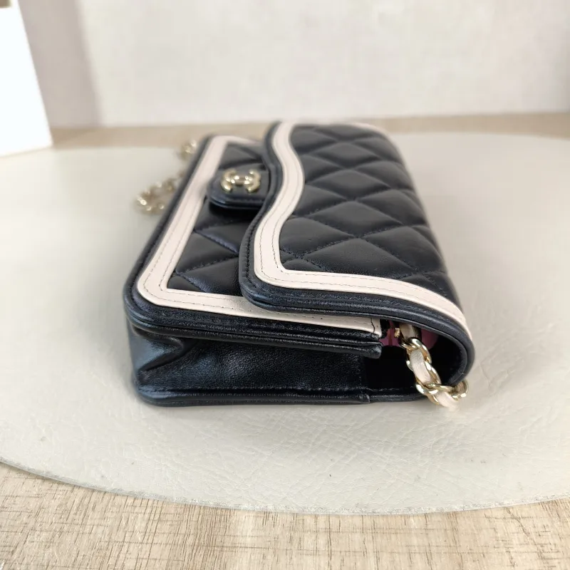 Chanel Crossbody Bag CF Mini WOC Crossbody Bag Black Pink Lambskin One Size 17 × 4 × 10 cm — detail view 2 of 11