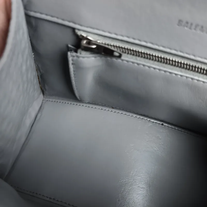 BALENCIAGA Crossbody Bag Hourglass Hourglass Bag Grey Calfskin Small 23 × 10 × 14 cm — detail view 6 of 11