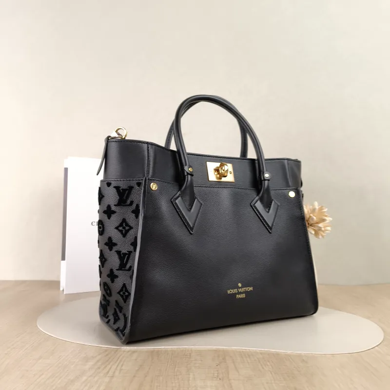 Louis Vuitton Top Handle Bag On My Side Black Calfskin Medium30.5 × 14 × 24.5 cm — cover view 4 of 5