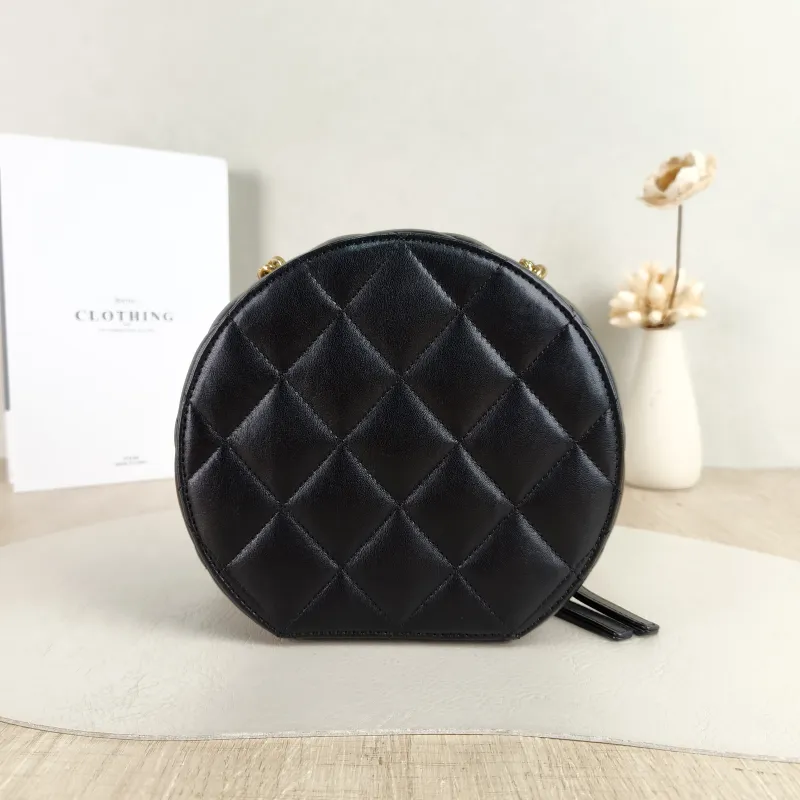 Chanel Crossbody Bag logo Crossbody Bag Black Lambskin One Size 18 × 6 × 16.5 cm — cover view 4 of 6