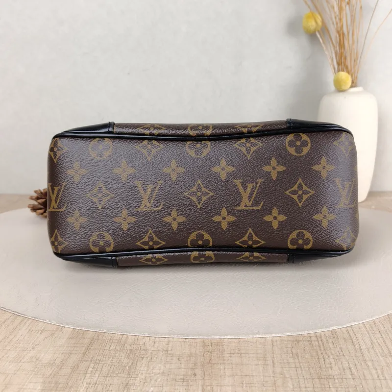 Louis Vuitton Crossbody Bag Boulogne PVC Small 26 × 9.5 × 16 cm — cover view 5 of 5