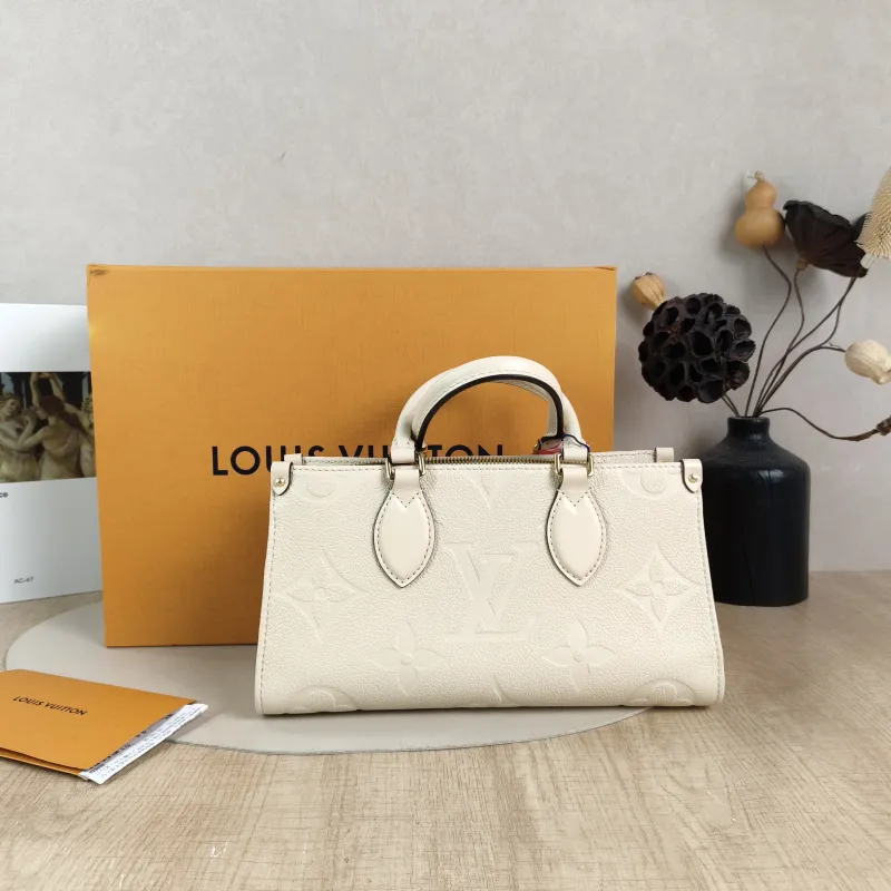 Louis Vuitton Crossbody Bag Onthego East West Two Straps White Empreinte Embossed Calfskin Small 25 × 10 × 13 cm — cover view 6 of 6