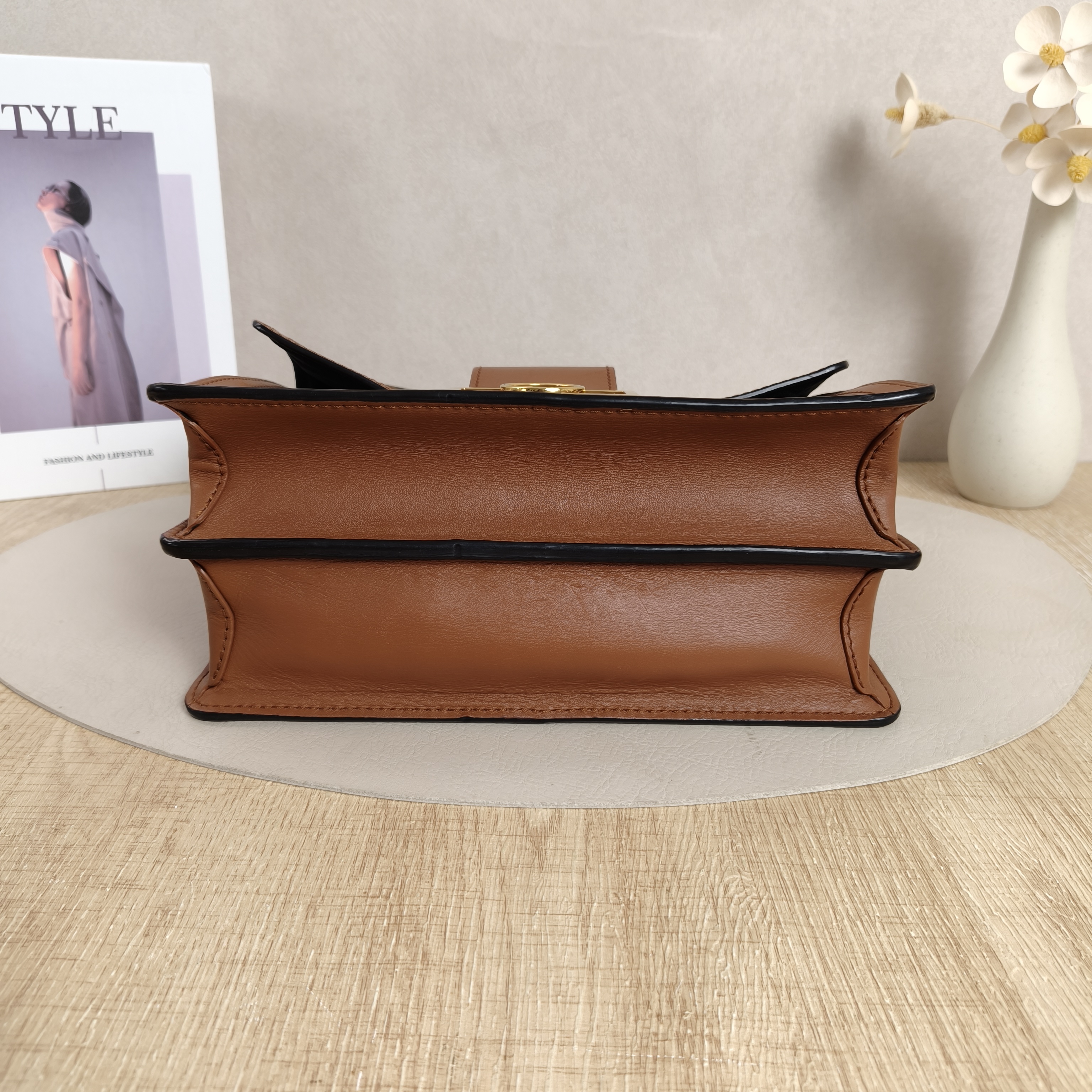 Louis Vuitton Crossbody Bag Dauphine Monogram PVC25 × 10.5 × 17 cm — cover view 3 of 11