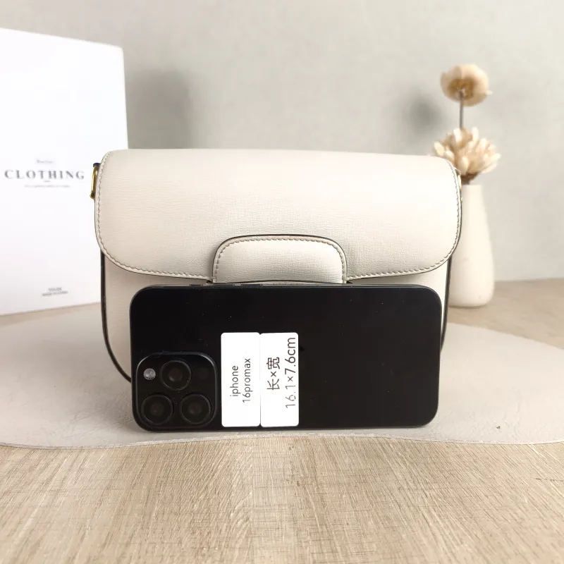 GUCCI Crossbody Bag Horsebit 1955 Horsebit Small White Calfskin Small 20.5 × 5 × 14.5 cm — cover view 3 of 5