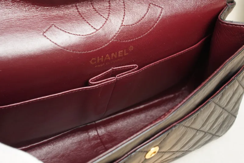 Chanel 2.55 Conditioned Medium Black with Gold-Tone Hardware Calfskin15 · Authenticity Card · 28 × 7.5 × 19.5 cm — detail view 17 of 20
