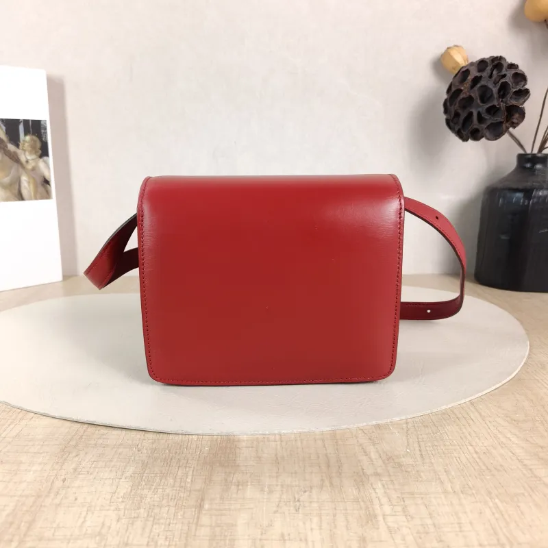 CELINE Crossbody Bag Classic Box Red Calfskin Mini 16 × 7 × 13 cm Conditioned — cover view 5 of 6
