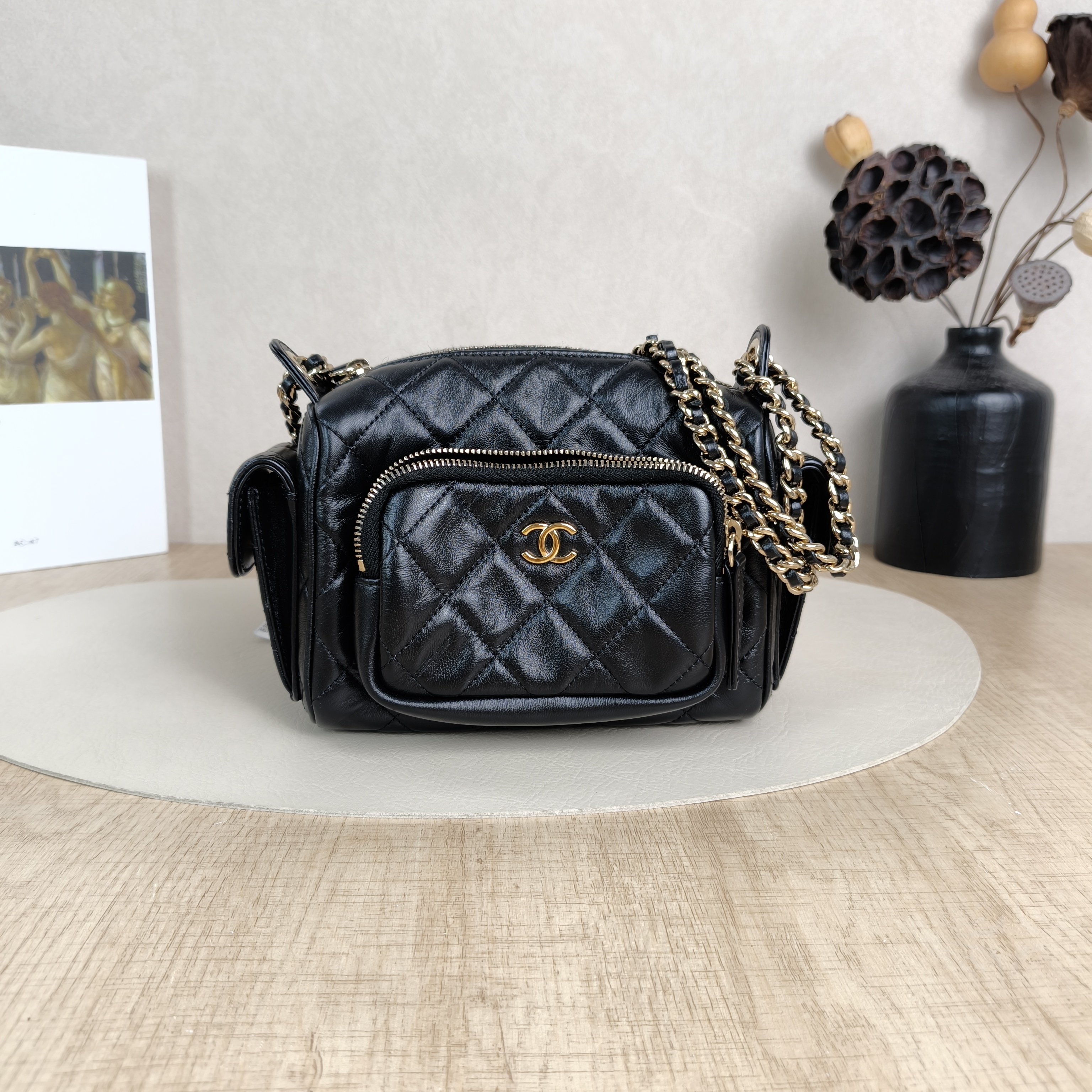 Chanel Crossbody Bag24k Camera Bag Black Lambskin One Size23 × 8 × 15 cm