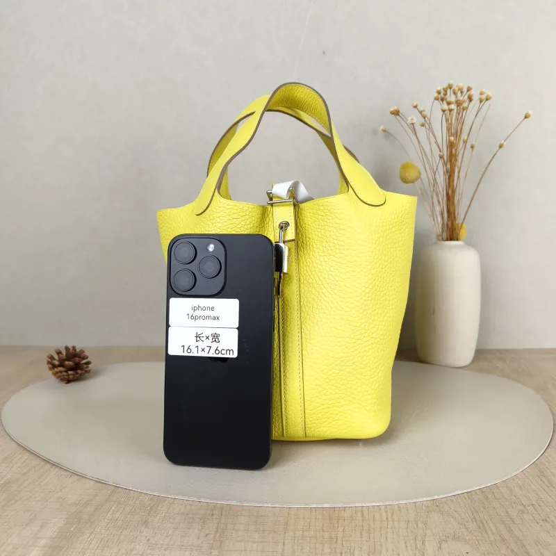 Hermès Top Handle Bag Picotin Lock 18 189N Taurillon Clemence TC Calfskin Small18 × 13 × 18 cm — cover view 5 of 6