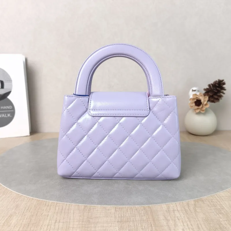 Chanel Crossbody Bag Kelly Lambskin mini19 × 7 × 13 cm — cover view 2 of 5