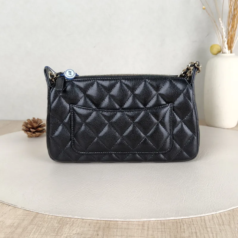 Chanel Crossbody Bag Black Grained Calfskin One Size21 × 5.5 × 12 cm — cover view 5 of 5