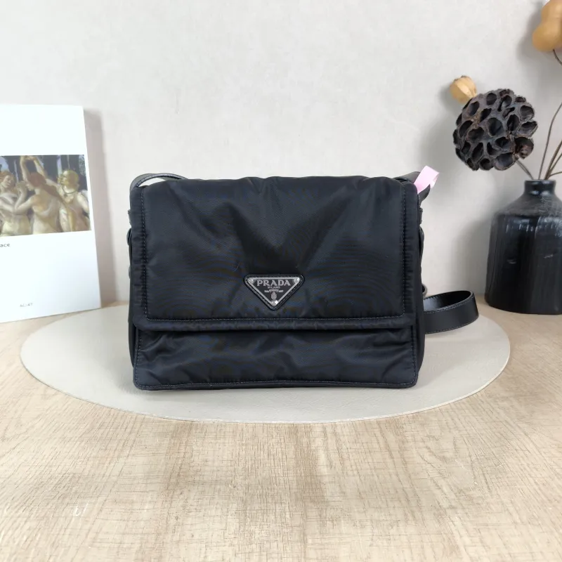 PRADA Shoulder Bag Re-Nylon Shoulder Bag Black Nylon 23 × 11 × 16 cm
