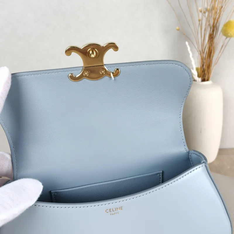CELINE Crossbody Bagteen lola Crossbody Bag Blue Calfskin20 × 8.5 × 11.5 cm — detail view 12 of 12