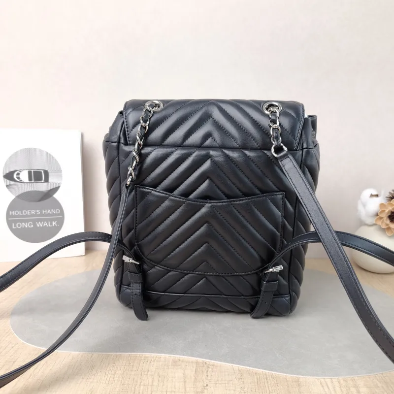 Chanel Backpack Backpack Black Calfskin One Size 21 × 11 × 25 cm 22 — cover view 2 of 6