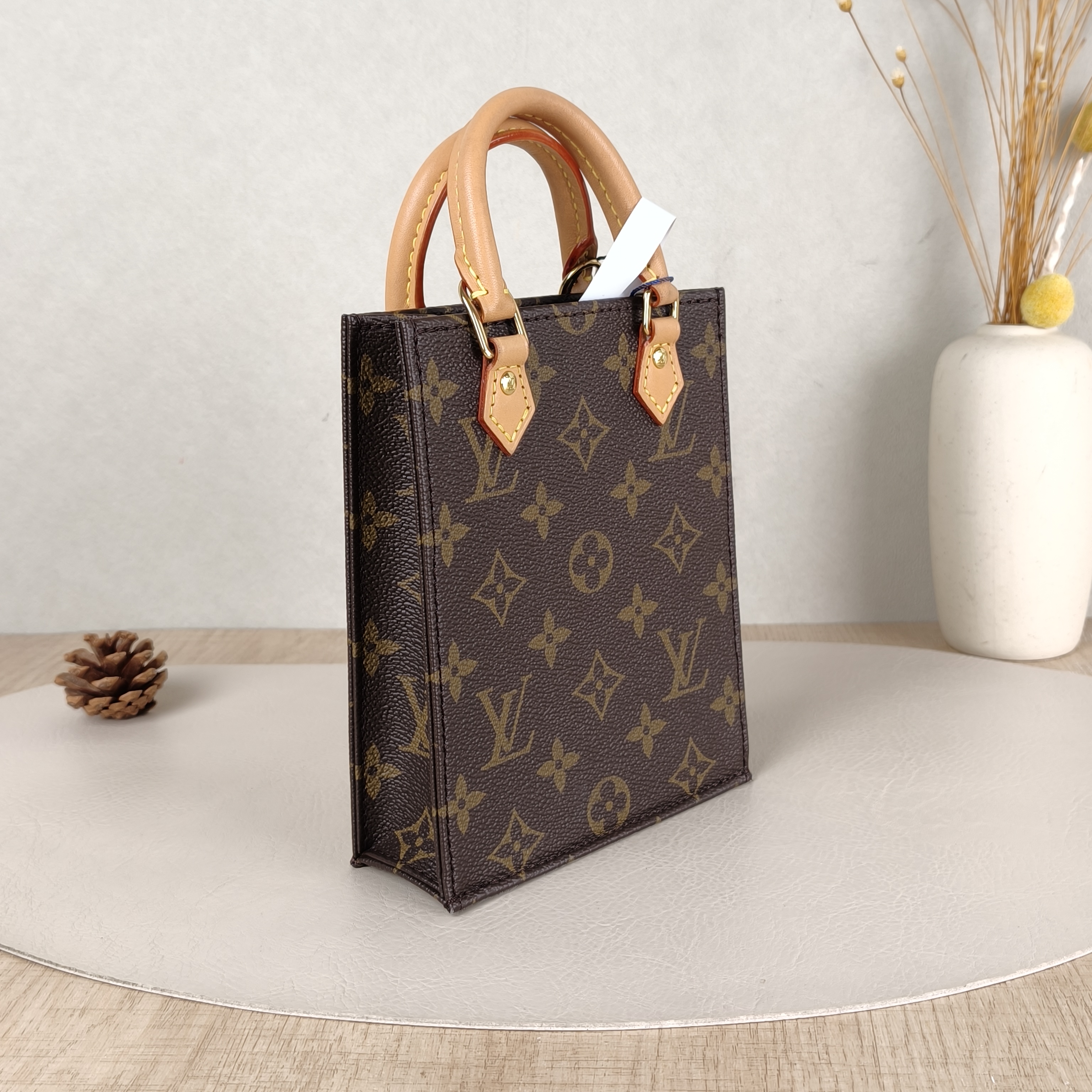 Louis Vuitton Crossbody Bag PETIT SAC PLAT Mini Monogram PV Cmini14 × 5 × 17 cm — cover view 5 of 5