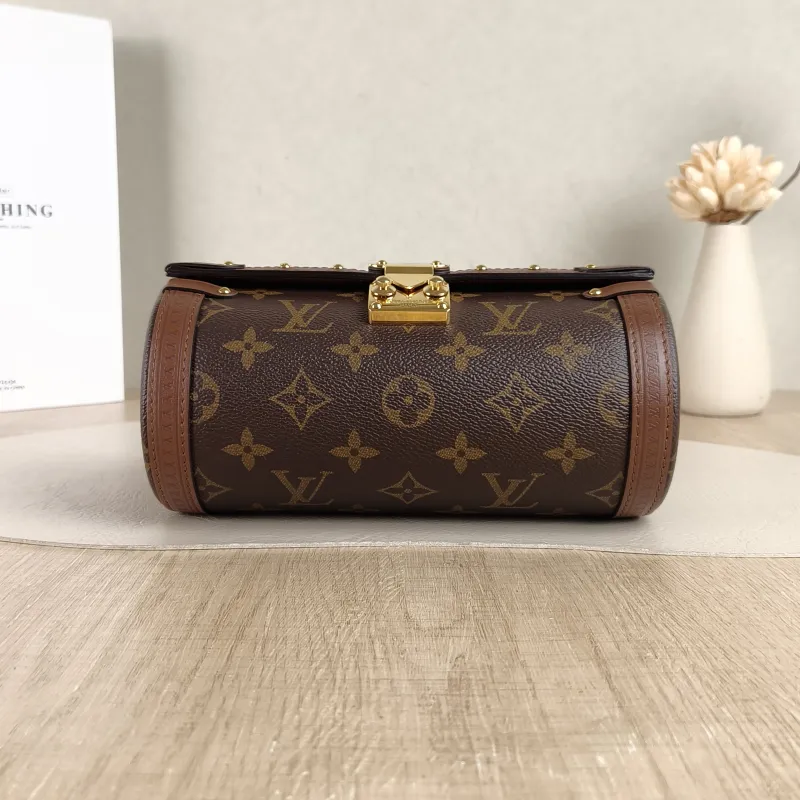 Louis Vuitton Crossbody Bag Papillon Trunk Monogram PVC Small19 × 9 × 9 cm — cover view 2 of 5