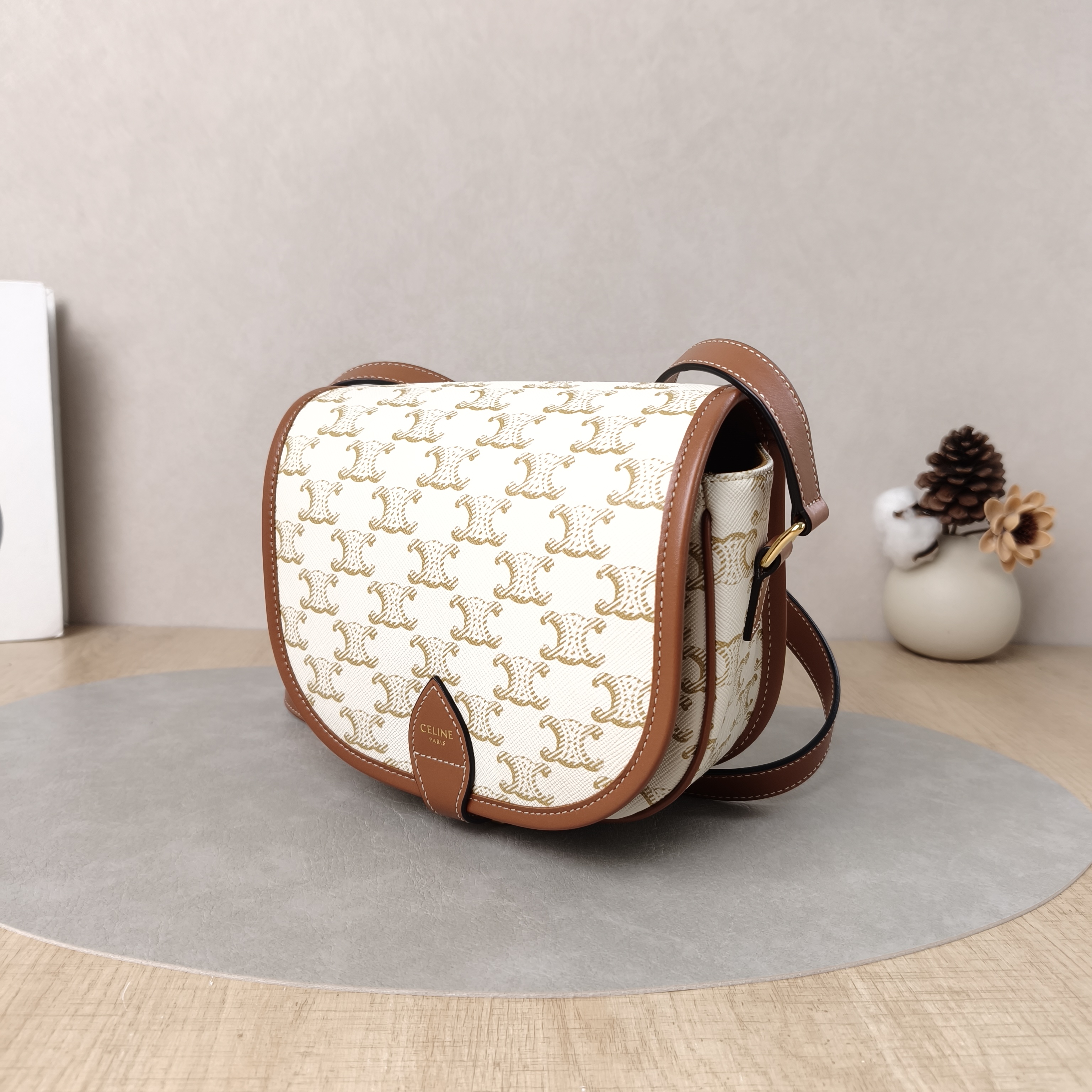 CELINE Crossbody Bag FOLCO White PVC Medium18.5 × 8 × 17 cm — cover view 5 of 5