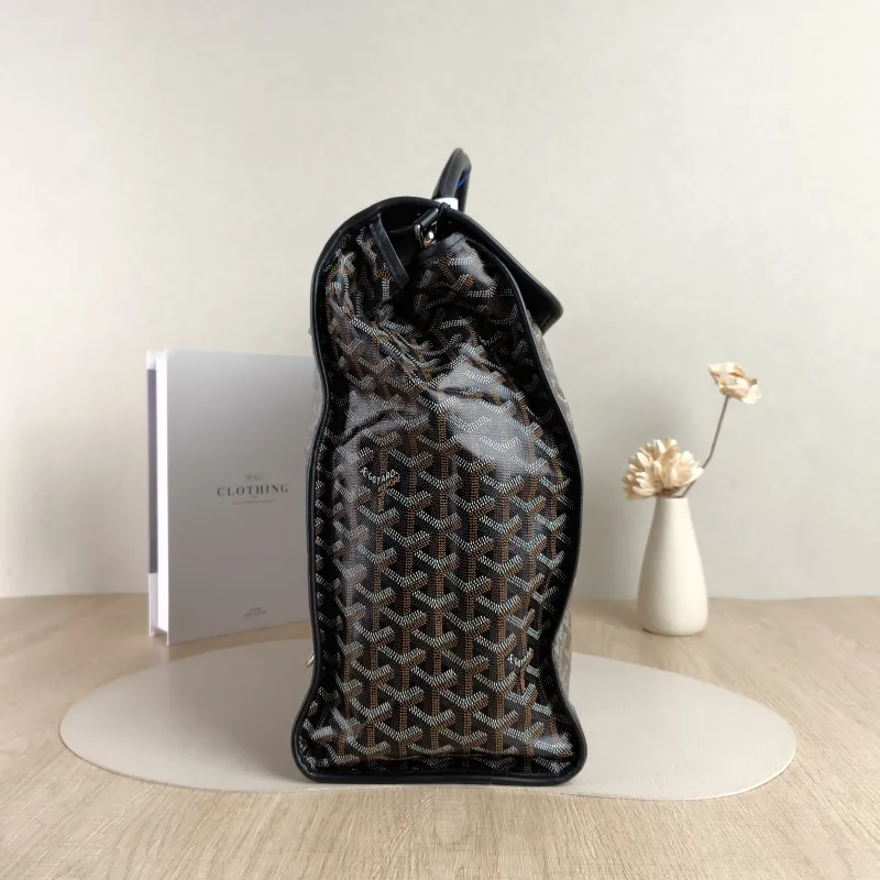 GOYARD Backpack SAINT LEGER Backpack Black ine Canvas One Size 34 × 15 × 37 cm — detail view 3 of 10