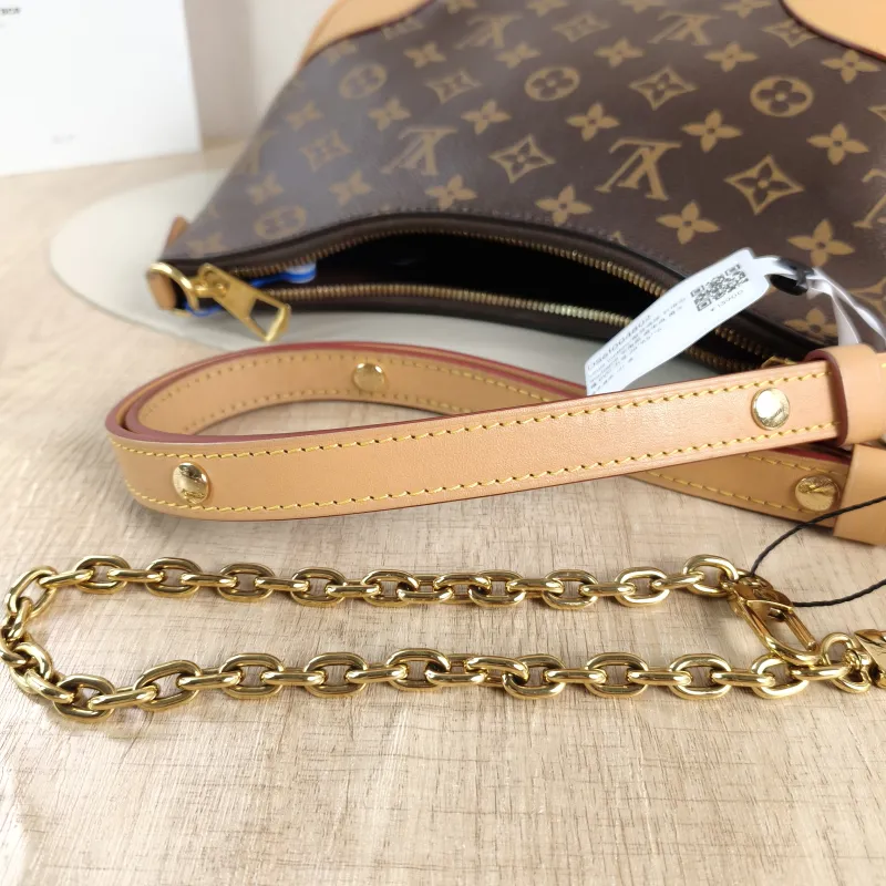 Louis Vuitton Crossbody Bag Boulogne PVC Small 26 × 9.5 × 16 cm — detail view 9 of 9