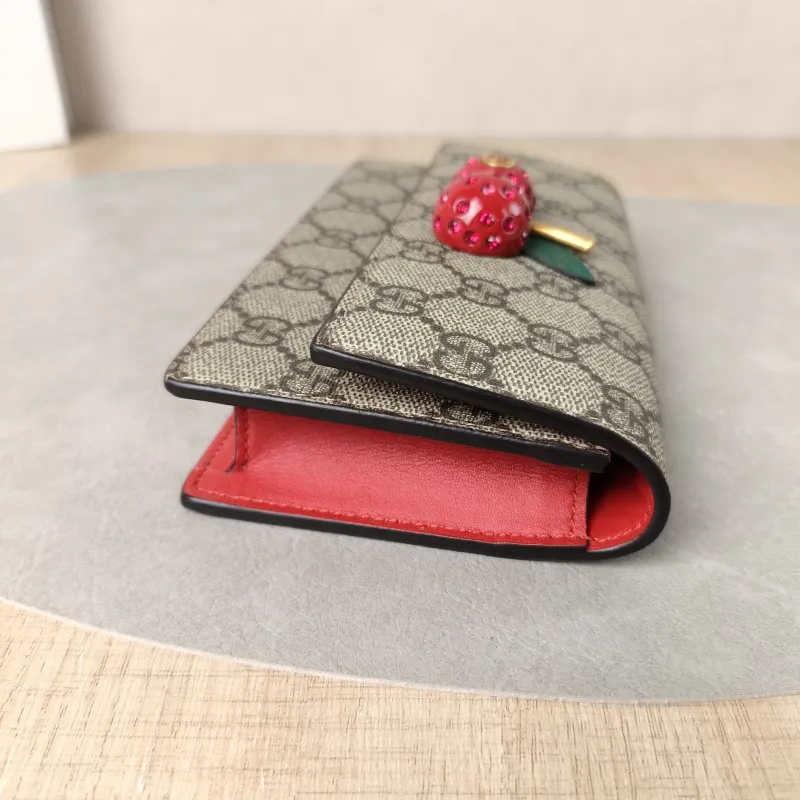 GUCCI Crossbody Bag woc Monogram PVC Mini 16.5 × 4 × 9 cm — detail view 3 of 12