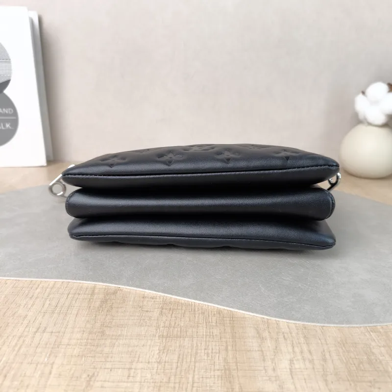 Louis Vuitton Crossbody Bag Coussin BB Black Lambskin BB21 × 7 × 16 cm — cover view 2 of 5