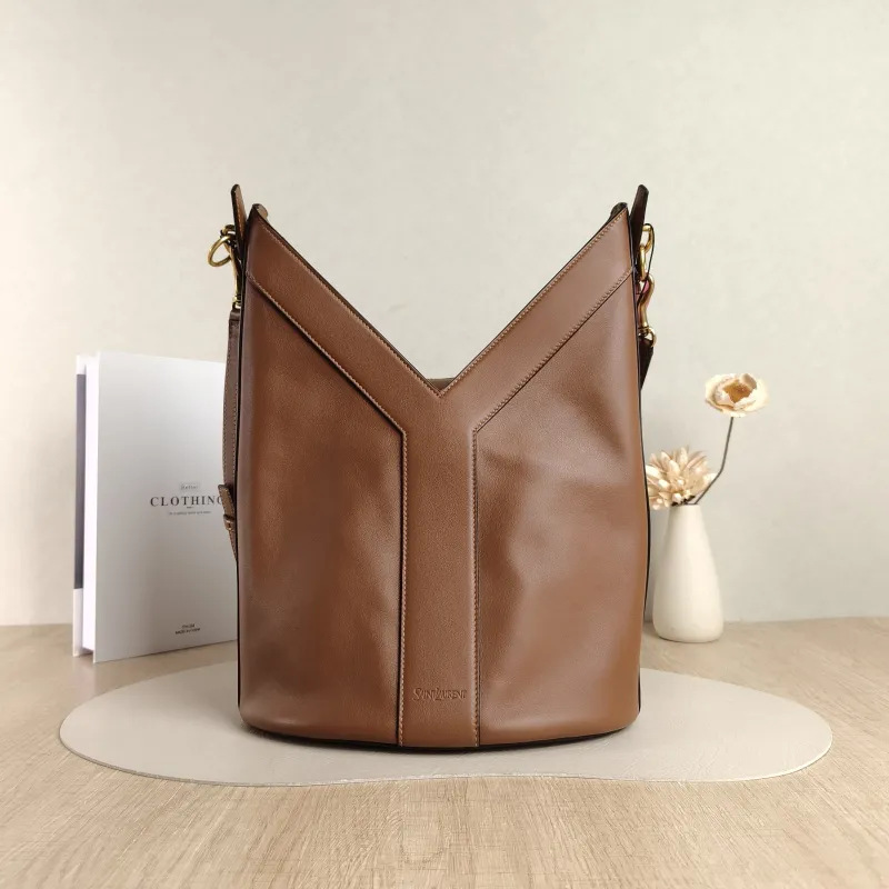 SAINT LAURENT Crossbody Bag Y Bucket Bucket Bag Brown Calfskin One Size25 × 15 × 34 cm