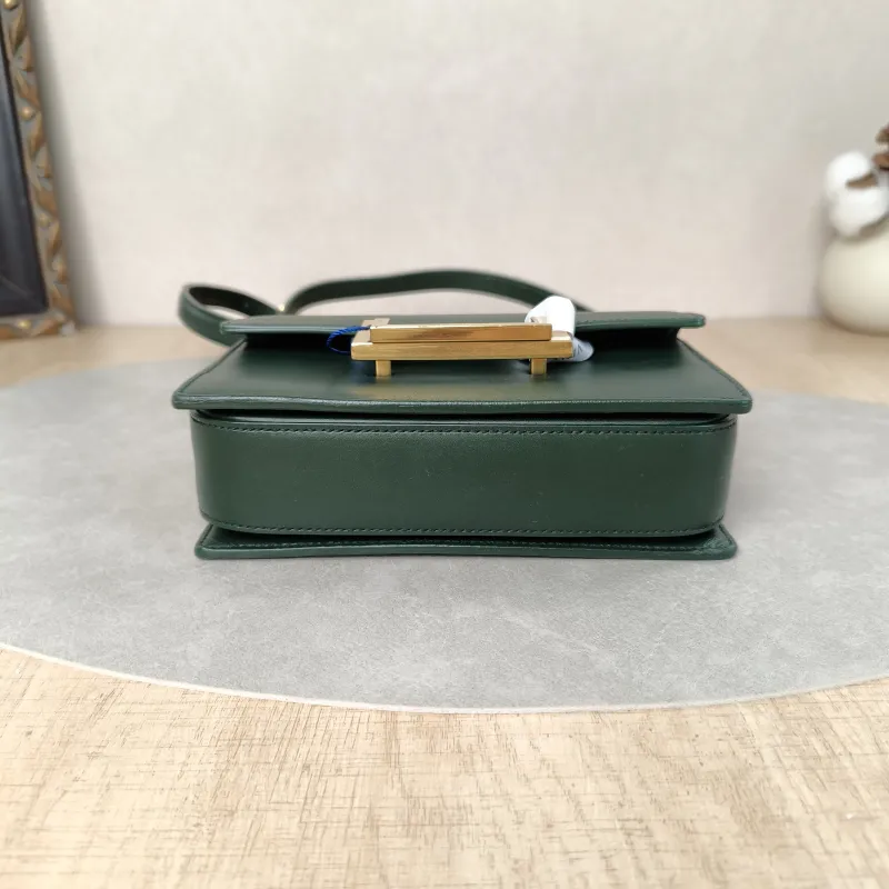 SAINT LAURENT Shoulder Bag Shoulder Bag Green Calfskin16.5 × 5 × 8.5 cm — cover view 2 of 6