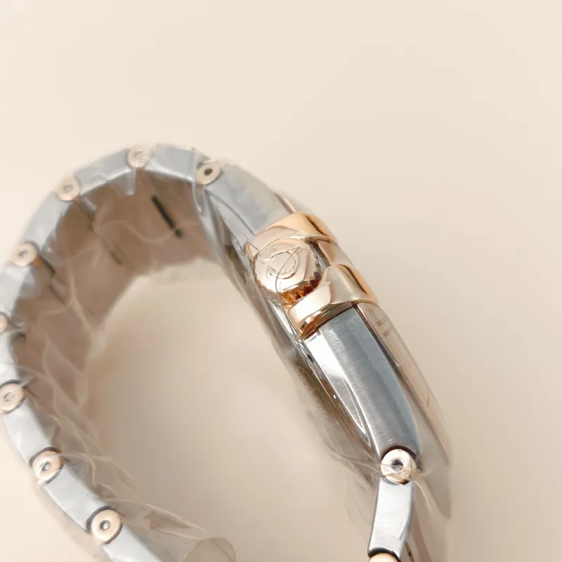 OMEGA Watch Watch Grey One Size35 — cover view 7 of 13