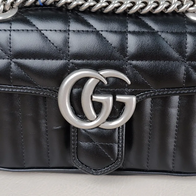GUCCI Crossbody Bag GG Marmont Small Marmont 22 Black Calfskin Small 22 × 6 × 13 cm — detail view 2 of 11