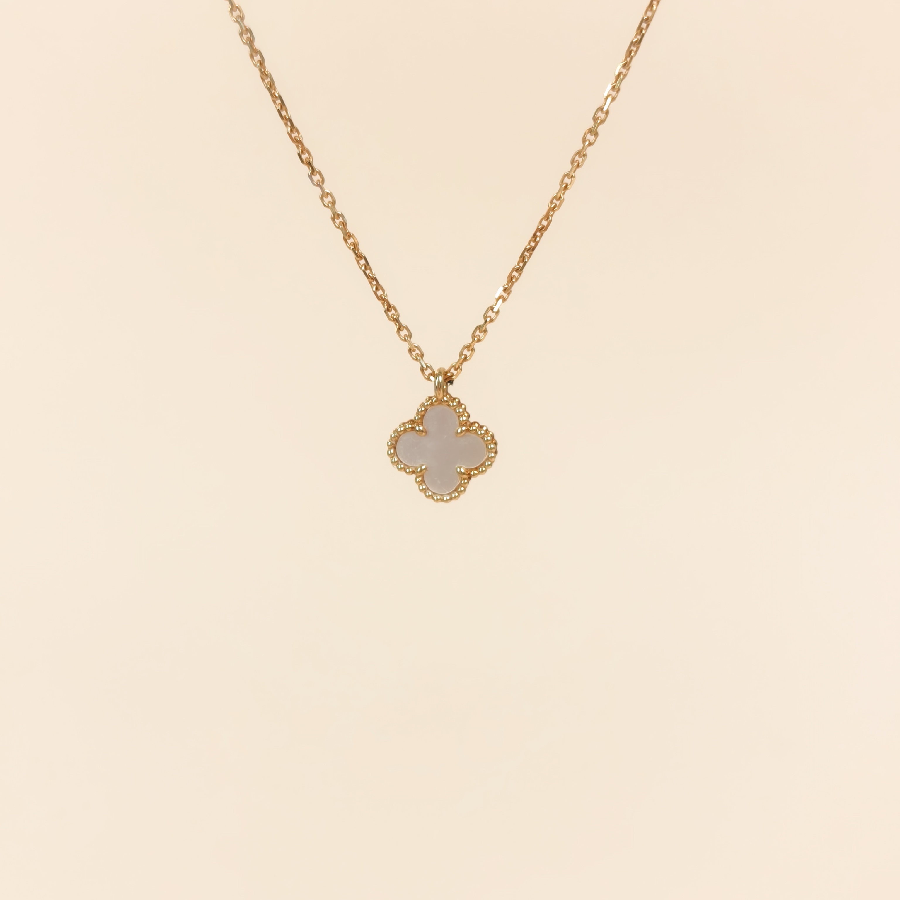 Van Cleef & Arpels Necklace Alhambra Pearl · White Mother-of-Pearl18KY ellow Gold Sweet Mini40cm