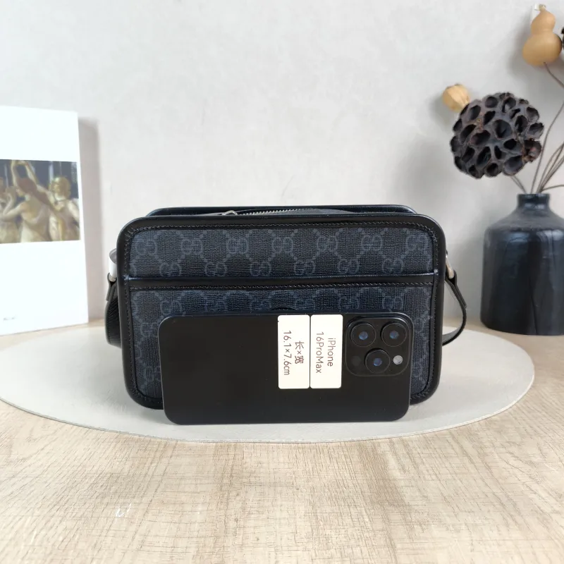 GUCCI Crossbody Bag GG Retro Collection Camera Bag Black PV Cmini22.5 × 7 × 14 cm — cover view 3 of 5