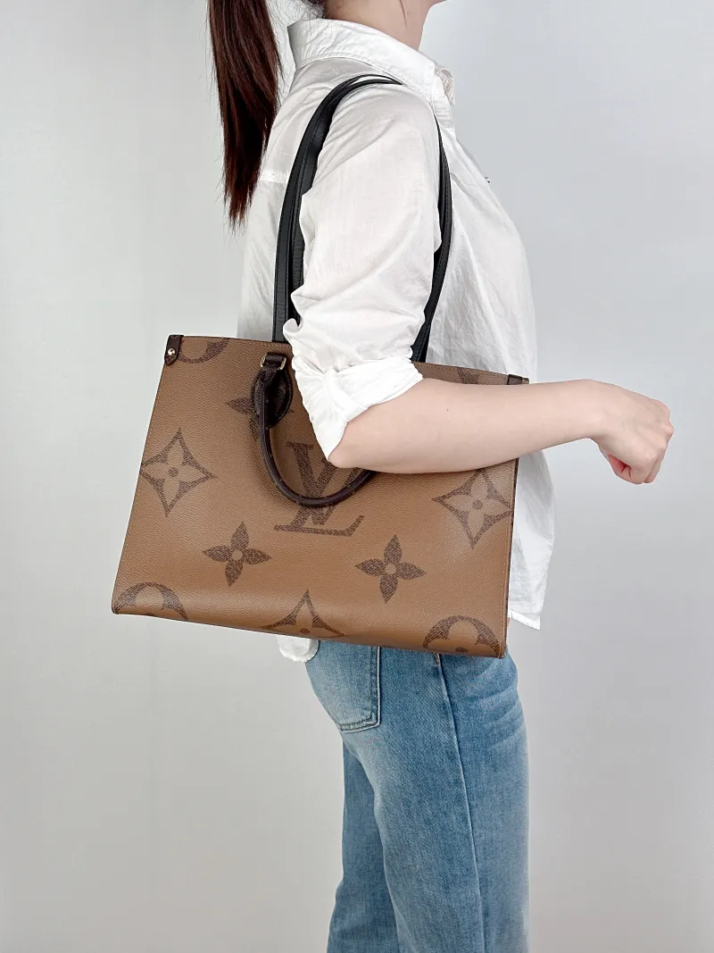 Louis Vuitton Shoulder Bag Onthego Medium Monogram PVC Medium35 × 14 × 27 cm — on-model view 2 of 2