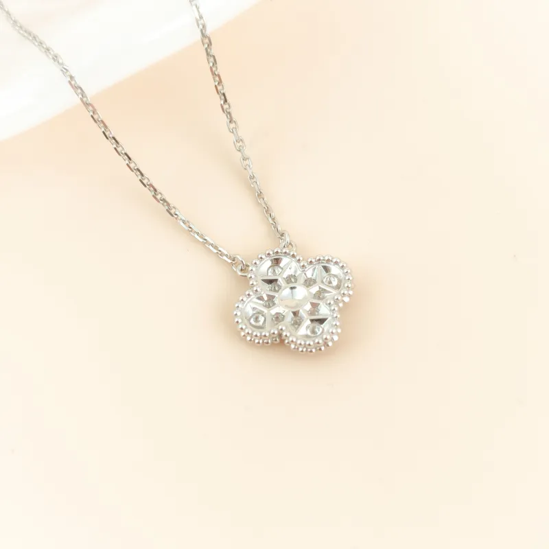 Van Cleef & Arpels Necklace Alhambra Alhambra Collection Pavé Diamond White Gold 18KW hite Gold Diamond Vintage Small 42cm — cover view 2 of 11