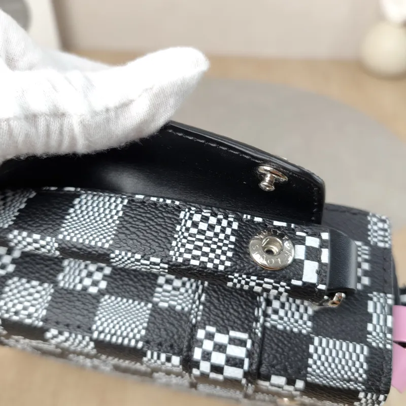 Louis Vuitton Crossbody Bag Flap Soft Trunk Messenger Bag Colorblock PVC One Size 20 × 5.5 × 16 cm — detail view 10 of 12